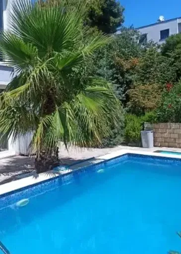House for sale in Sveti Filip i Jakov